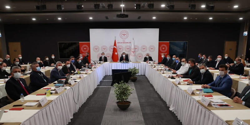 Sağlık Bakanı Koca, İstanbul’da sağlık yöneticileriyle bir araya geldi