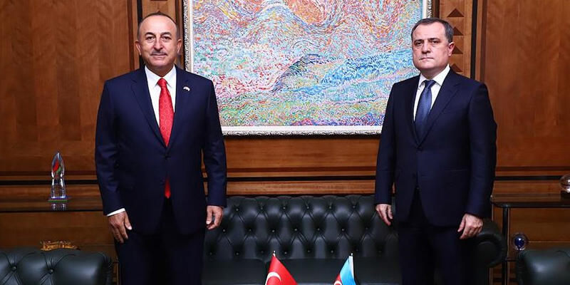 SON DAKİKA HABERİ: Bakan Çavuşoğlu, Azerbaycanlı mevkidaşı ile görüştü