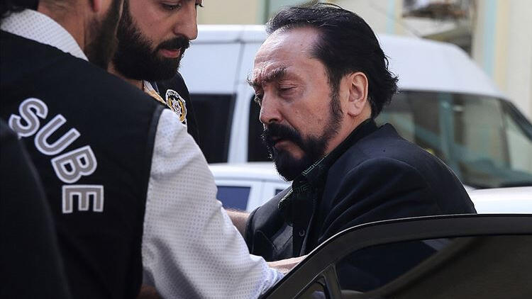 Adnan Oktar’ı ağlatan karar: 9 bin 803 yıl hapis cezası