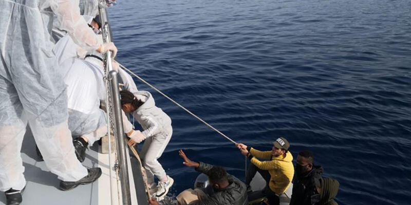 Bodrum’da 5 kaçak göçmen kurtarıldı