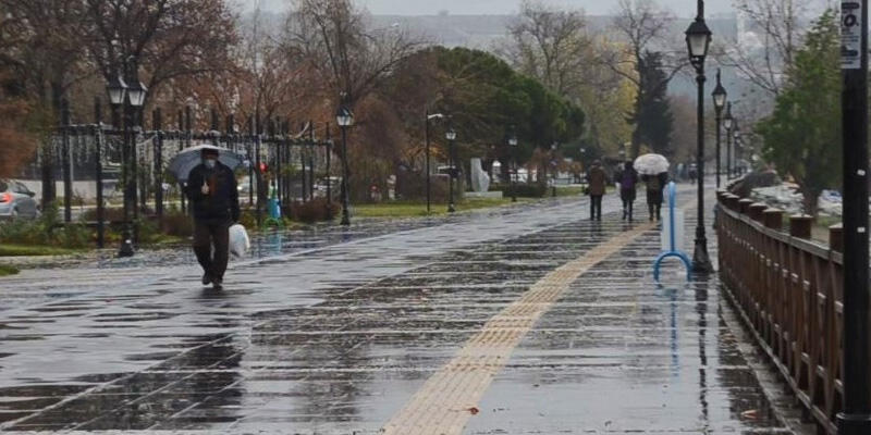 Meteoroloji’den kuvvetli fırtına ve yağış uyarısı