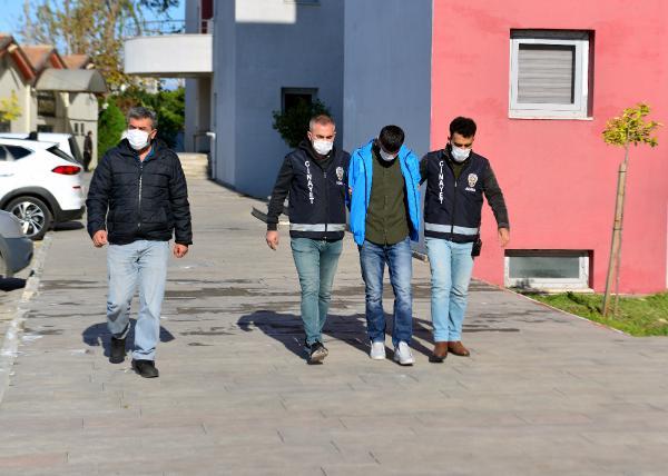 Parkta cesedi bulunan kişi, 200 bin liralık borç nedeniyle öldürülmüş