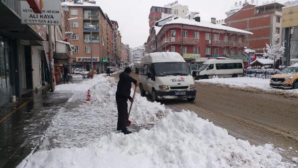 Konya’nın 6 ilçesinde, yüz yüze eğitime kar engeli