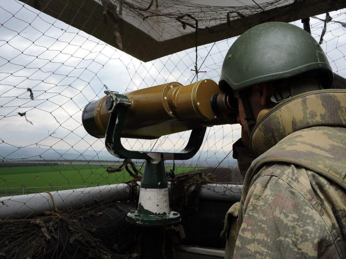 Son dakika… Sınırdan Türkiye’ye girmeye çalışan 9 kişi yakalandı! 5’inin PKK mensubu olduğu belirlendi