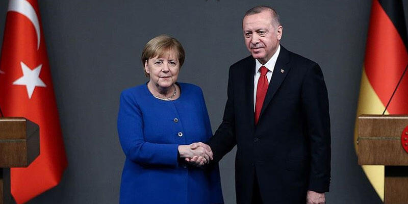 SON DAKİKA HABERİ: Cumhurbaşkanı Erdoğan, Merkel ile görüştü