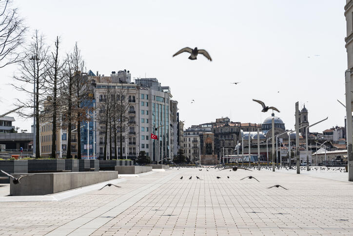 Hafta sonu sokağa çıkma yasağı kalkacak mı, sokak kısıtlaması ne zaman bitecek?