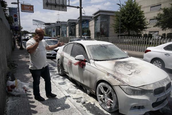 Gelin arabası seyir halindeyken alev aldı