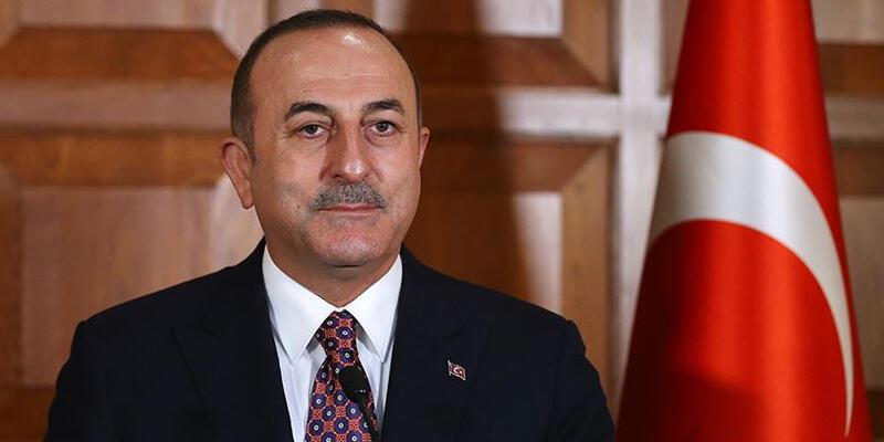 Bakan Çavuşoğlu, Ukrayna’da Kırım Platformu Ulusal Ofisi’ni ziyaret etti